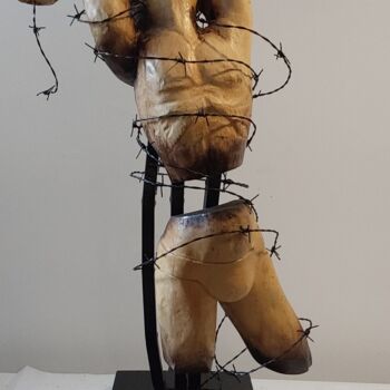 Sculpture titled "Résilience" by Lucien-Carol Proulx, Original Artwork, Wood