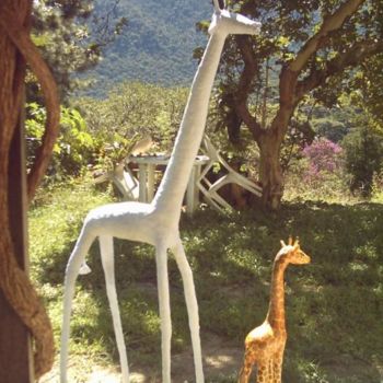 Escultura intitulada "Duas Girafas" por Lucienne Dumay, Obras de arte originais