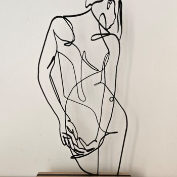 Sculpture titled "Douceur matinale" by Ludovic Latreille, Original Artwork, Wood