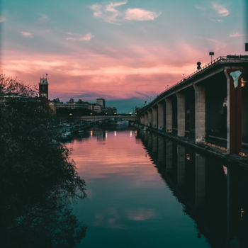 「River Sunset」というタイトルの写真撮影 Luigi Veggettiによって, オリジナルのアートワーク, デジタル
