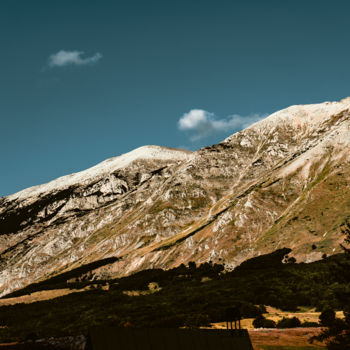 Photography titled "Mountain Side II" by Luigi Veggetti, Original Artwork, Digital Photography