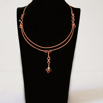 Design intitolato "Flora - copper neck…" da Lyubomir Naydenov, Opera d'arte originale