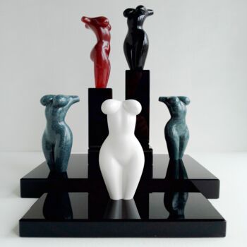 Sculpture titled "5GIRLS2 DIFFERENT O…" by Maas Tiir, Original Artwork, Resin