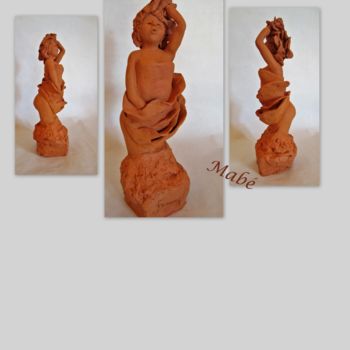 Sculpture titled "fanny dans le vent" by Mabé, Original Artwork, Terra cotta