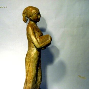 Скульптура под названием "Sinh-Vien" - Mabé, Подлинное произведение искусства, Терракота