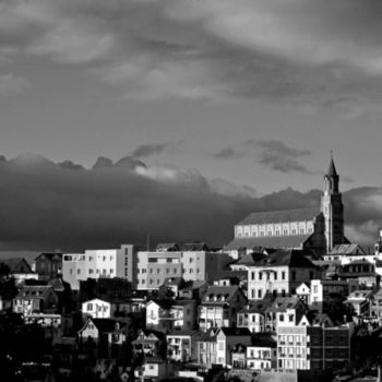 Photography titled "Antananarive" by Julien Robiche, Original Artwork