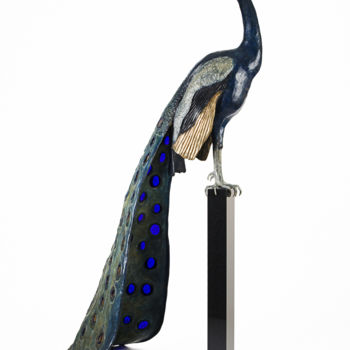 Skulptur mit dem Titel "Peacock" von Madeleine Van Der Knoop, Original-Kunstwerk, Metalle