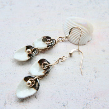 Σκίτσο με τίτλο "Sea shell earrings,…" από Decorella, Αυθεντικά έργα τέχνης, Κοσμήματα