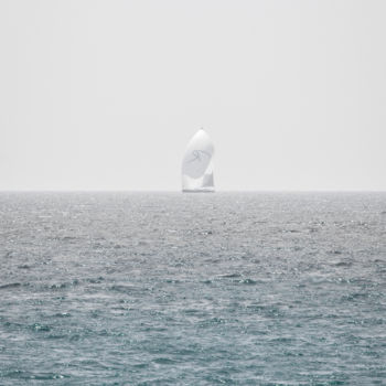 Fotografia zatytułowany „Lonely sailing ship” autorstwa Magdalena Mienko, Oryginalna praca, Fotografia cyfrowa