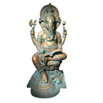 Скульптура под названием "The Giver of Good F…" - Mahesh Chathuranga Ekanayake, Подлинное произведение искусства, Смола