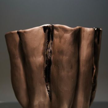 Scultura intitolato "Vase "Аbundance"" da Maksim Mishin, Opera d'arte originale, Ceramica