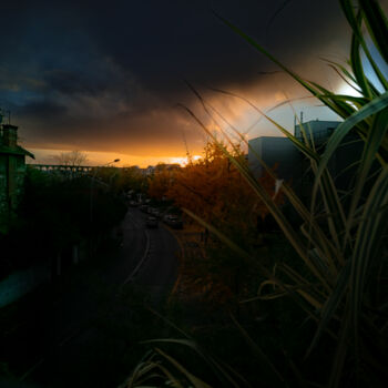 Photography titled "Crépuscule Mystérie…" by Willy Hervy, Original Artwork, Digital Photography