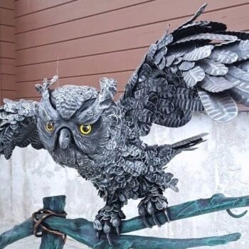 Sculpture intitulée "Кованая сова на вет…" par Maksim Dergachev, Œuvre d'art originale, Métaux