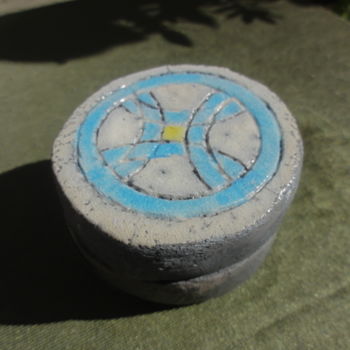 Sculpture titled "BOITE RONDE BLEU" by France Lemaitre, Original Artwork