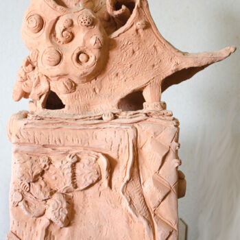 Escultura intitulada "Odd object" por Mandy Sand, Obras de arte originais, Cerâmica