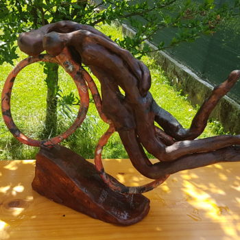 Sculpture titled "les roues" by Tiny Morel, Original Artwork