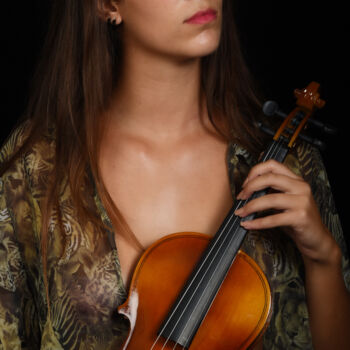 Photography titled "Young violinist" by Manolis Tsantakis, Original Artwork, Digital Photography