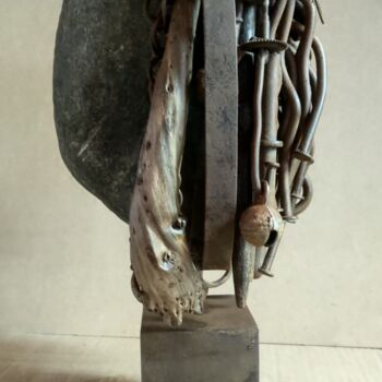 Rzeźba zatytułowany „Cap4” autorstwa Manuel Solà, Oryginalna praca, Metale