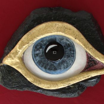 Sculpture titled "The Eye of Selfie 2…" by Manuel R Surrealist, Original Artwork, Stone