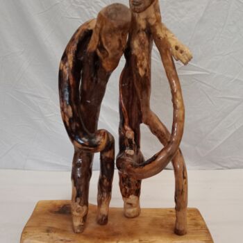 Sculpture intitulée "Les vieux amants" par Marbthogui, Œuvre d'art originale, Bois