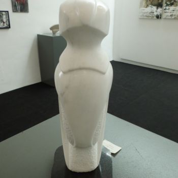Скульптура под названием "Caractère" - Marc Fugere, Подлинное произведение искусства, Камень