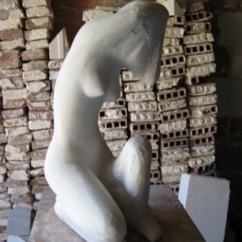 雕塑 标题为“Sarah (Fr)” 由Marcelin Fortin, 原创艺术品