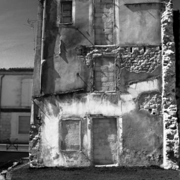 Fotografia intitulada "Ruine la Rochelle" por Marc Hatot, Obras de arte originais