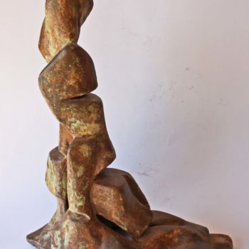 Sculpture titled "chemin-p-2.jpg" by Maria Elena Thiery, Original Artwork, Resin