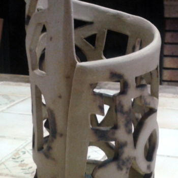 Artesanato intitulada "Vase décoratif ajou…" por Marian Cobos, Obras de arte originais