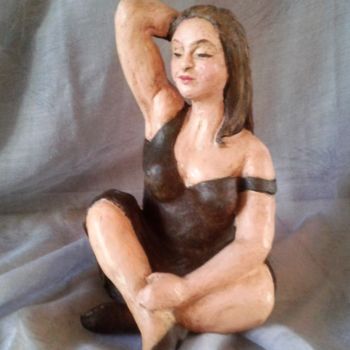Sculpture titled "La Femme" by Marian Cobos, Original Artwork, Ceramics