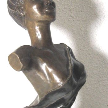 Sculpture intitulée "FEMME TORSADE" par Marianne Mas, Œuvre d'art originale, Coulage