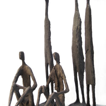 Sculpture titled "Gruppe kleiner Figu…" by Marianne Roetzel, Original Artwork, Metals