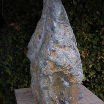 Installation intitulée "pierre brut" par Marianne Monnoye-Termeer, Œuvre d'art originale