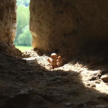 Fotografie getiteld "Il se montre à qui…" door Bernard Maricau, Origineel Kunstwerk