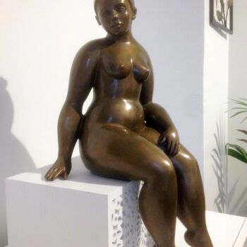 Sculpture intitulée "Suzanne" par Marie Saksik, Œuvre d'art originale, Bronze