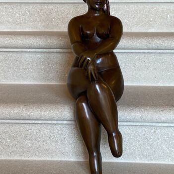 Sculptuur getiteld "Norma" door Marie Saksik, Origineel Kunstwerk, Bronzen