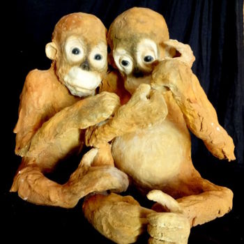 Sculpture titled "Orang outan" by Marie Thomann, Original Artwork, Ceramics