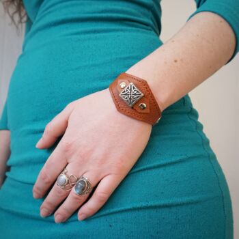 Ремесла под названием "bracelet femme en c…" - Marieke Creation, Подлинное произведение искусства, Браслеты