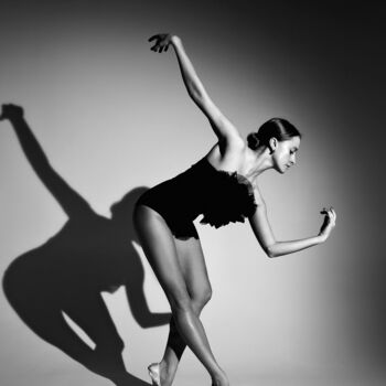 Fotografia intitolato "Natali and ballet" da Mariia Kulchytska, Opera d'arte originale, Fotografia digitale