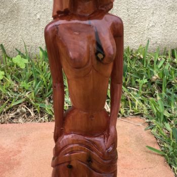 Sculpture intitulée "Victoria" par Mario Bala, Œuvre d'art originale, Bois