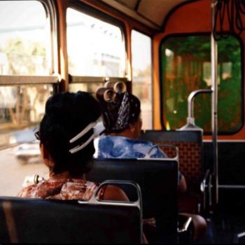 Fotografie getiteld "Dans le bus, Varade…" door Marion Roux, Origineel Kunstwerk
