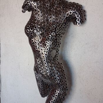 Skulptur mit dem Titel "LALI" von Marisa Romero, Original-Kunstwerk, Metalle