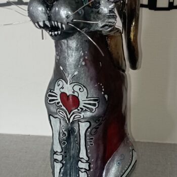 Sculpture titled "Chat mexicain vase" by Marjolaine Perreau, Original Artwork, Clay