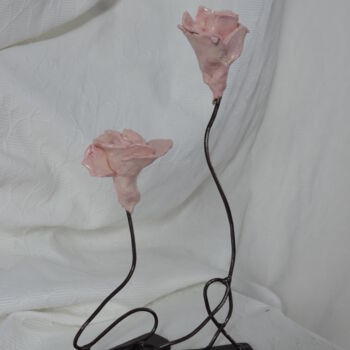 Artigianato intitolato "Roses en céramique" da Martine Daigre, Opera d'arte originale