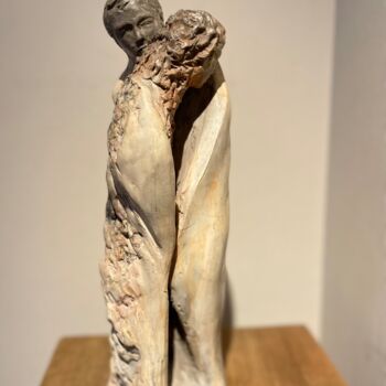 Sculptuur getiteld "Tendresse 2" door Martine France Moreau, Origineel Kunstwerk, Klei