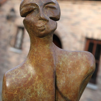 Sculpture titled "homme qui se redres…" by Martine France Moreau, Original Artwork, Bronze