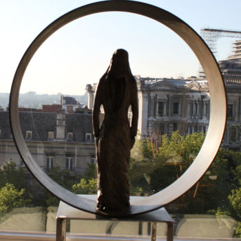 Sculpture intitulée "Mystère de femme" par Martine France Moreau, Œuvre d'art originale, Bronze