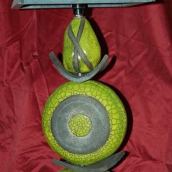 雕塑 标题为“lampe en raku” 由Martine Philis, 原创艺术品, 陶瓷