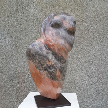 Sculpture titled "Minerve" by Maryvonne Lorgeré, Original Artwork, Stone