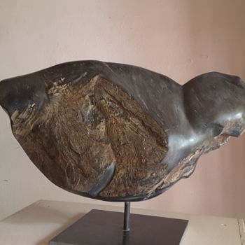Escultura intitulada "Poisson" por Maryvonne Lorgeré, Obras de arte originais, Pedra